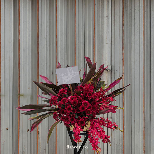 Grand opening stand - 02