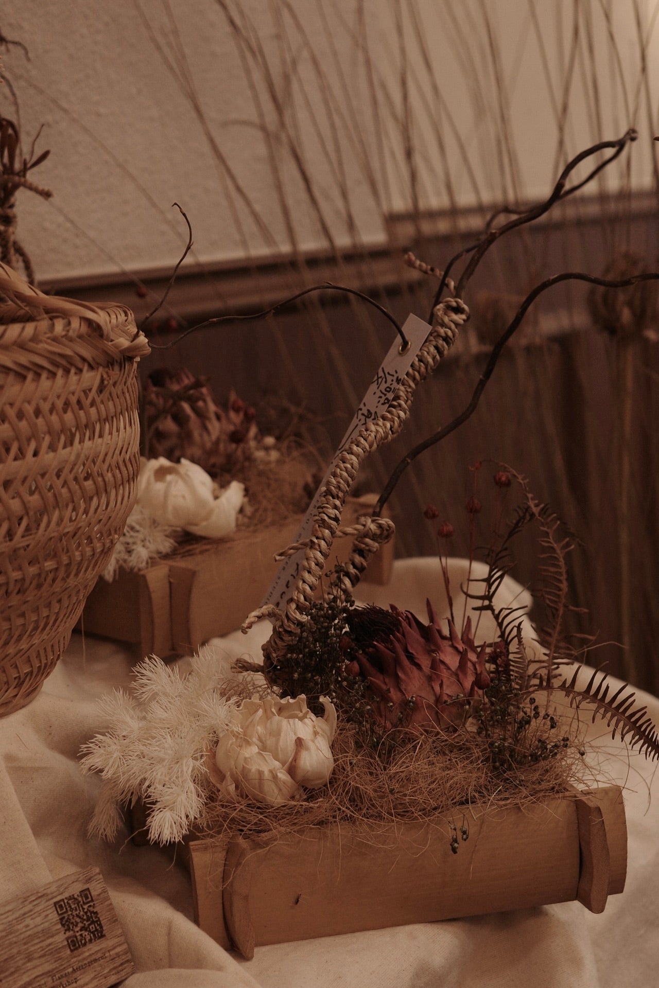 Hearty Hati - Dried Floral In Box