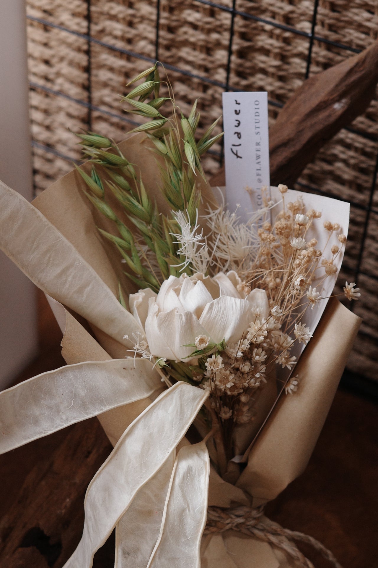 Mini Bouquet (White)