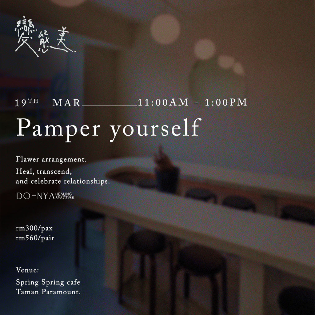 Pamper Yourself - Meditative Flawer Arrangement