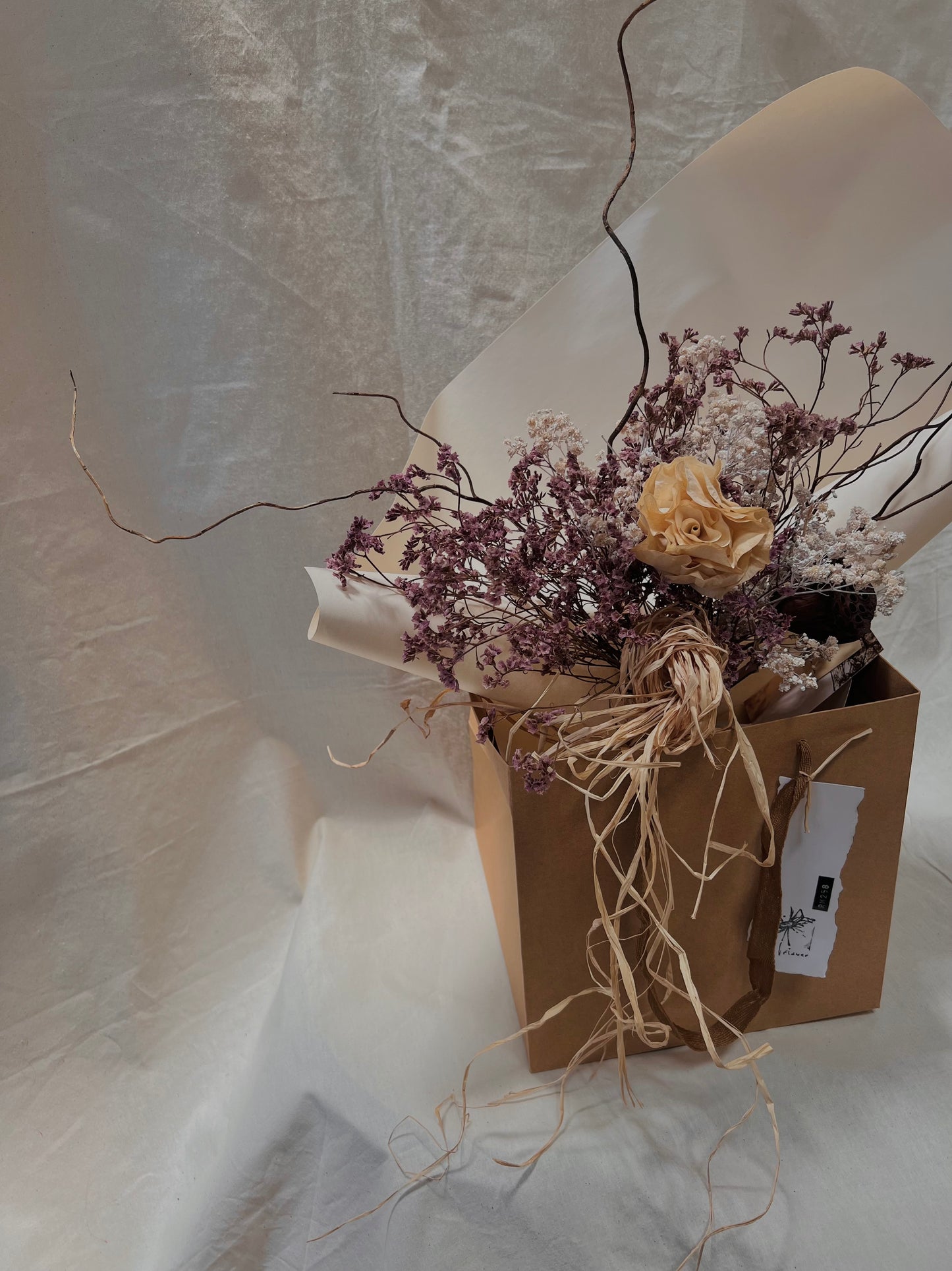 Jin - Ready Made Dried Flower Bouquet